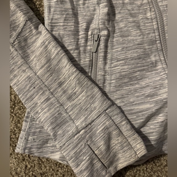 Women's SPACE ICE GREY ALPINE WHITE Lululemon Define Jacket - Picture 9 of 11